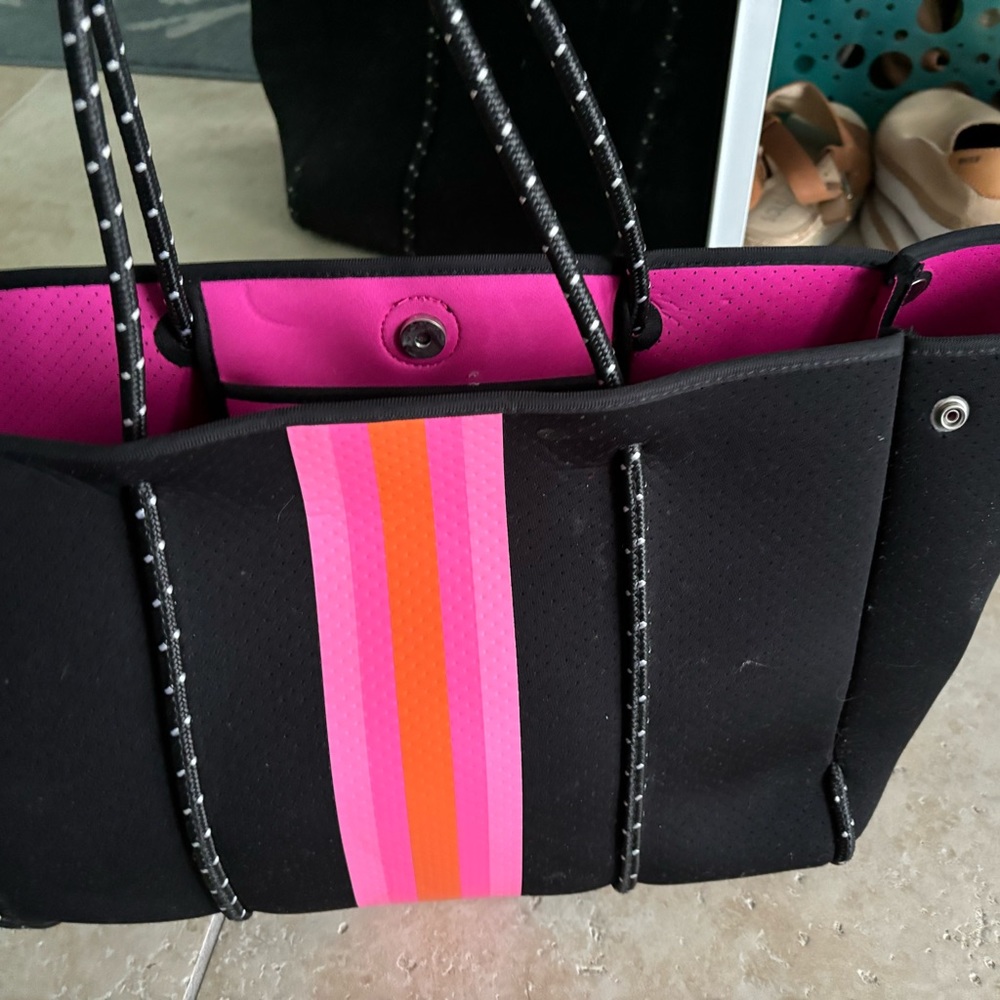 Haute shore tote